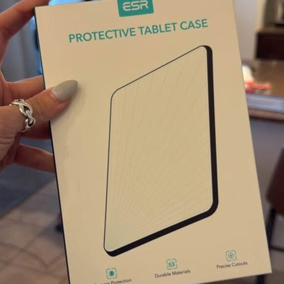 Clear iPad Mini Protective Case with Camera Guard - Picture 1 of 3